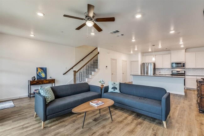 Foto del edificio - 3891 Pine Leaf Ln