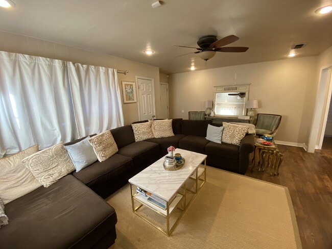 Foto del edificio - Tech Terrace Pre-Lease for 2026