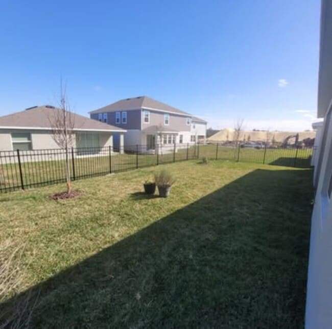 Photo - 4013 Redbridge Lp House