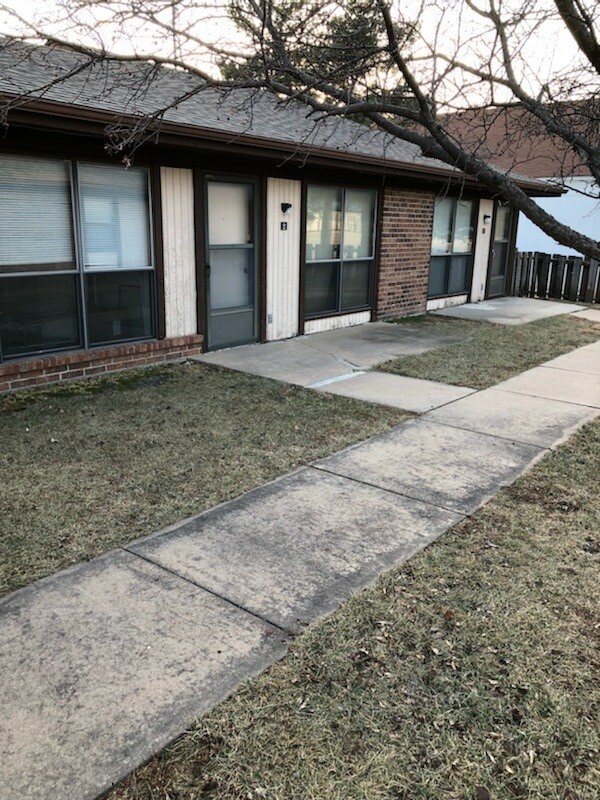 Foto del edificio - Birchwood Apartments