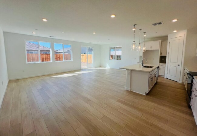 Foto del edificio - 3274 Bear Oak St