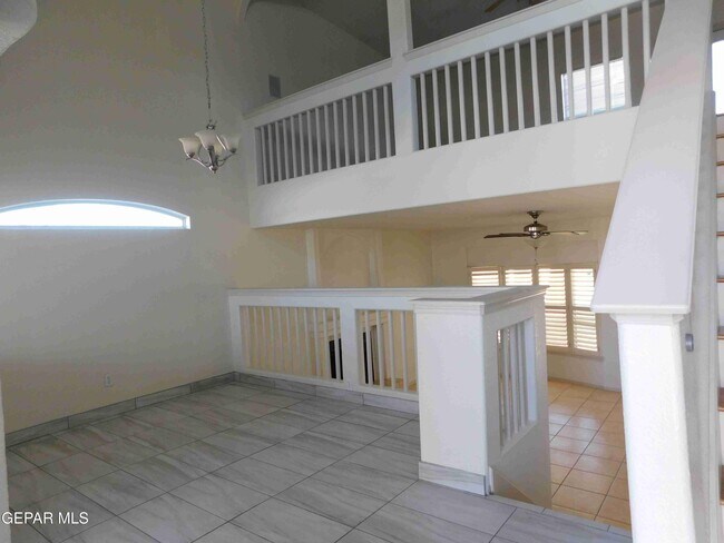 Foto del edificio - 12736 Tierra Sonora Dr