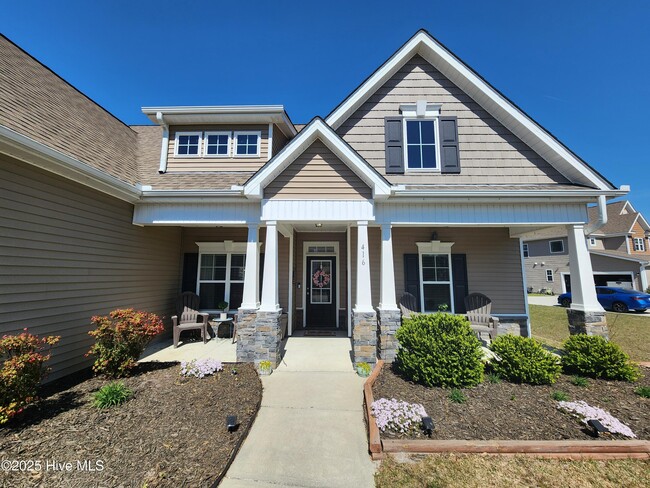 Building Photo - 416 Wolfe Ln