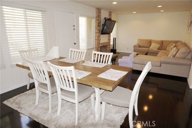 Foto del edificio - 2015 E Saddlewood Ln