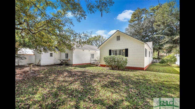 Building Photo - 204 Appleby Rd