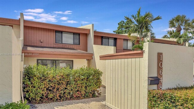 Building Photo - 10648 SW 76th Terrace
