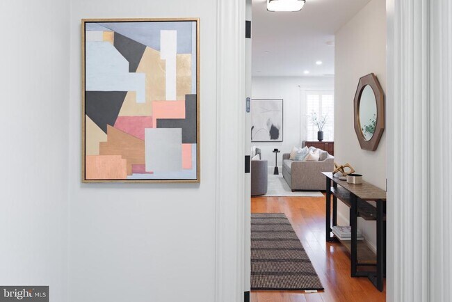 Foto del edificio - 1641 R St NW