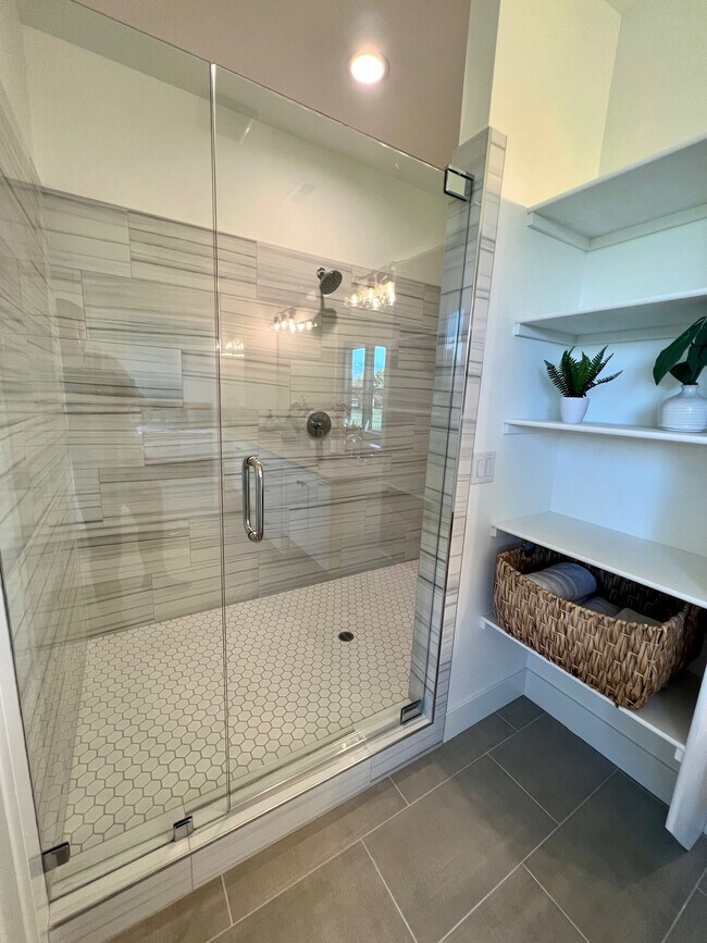 Foto del edificio - 107 Golf Vw Dr