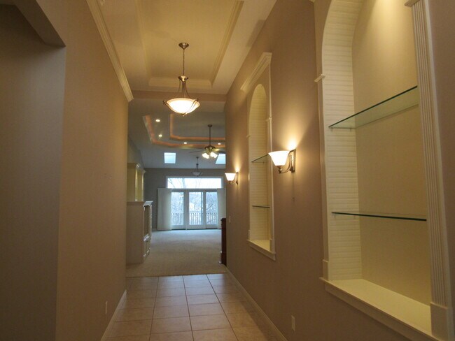 Building Photo - 3164 Meridith Way