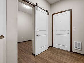 Building Photo - The Lux