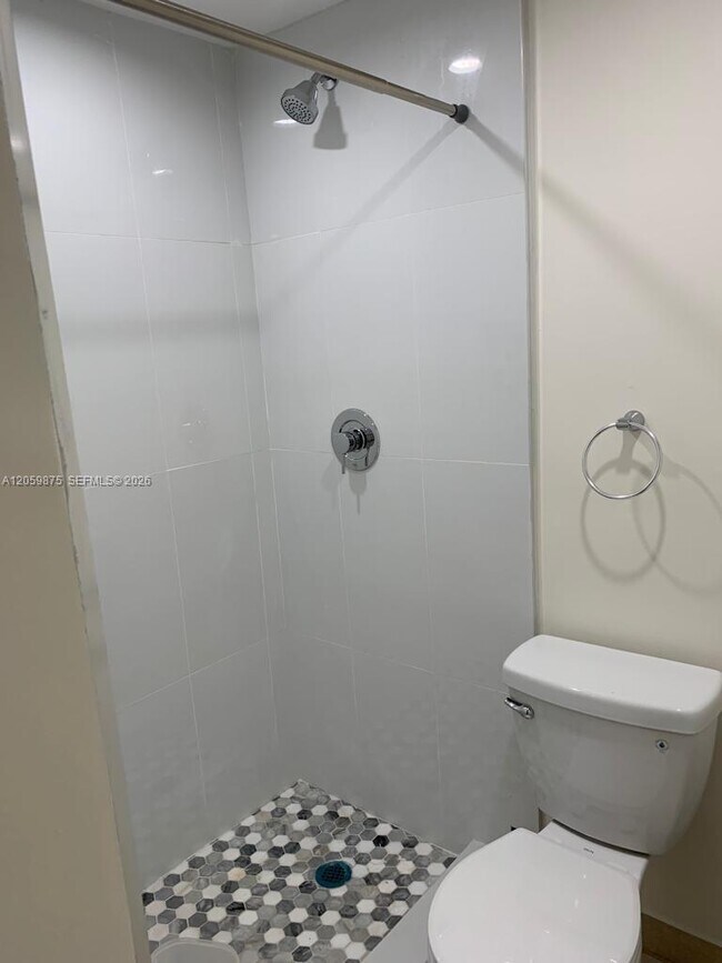 Foto del edificio - 1471 NE 170th St
