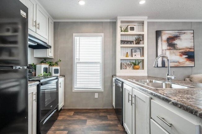 Building Photo - 10504 Sunny Mdws Blvd