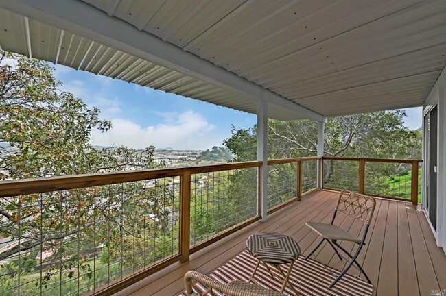 Building Photo - 544 Bret Harte Rd