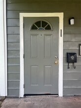 Building Photo - 5537 Bataan Rd