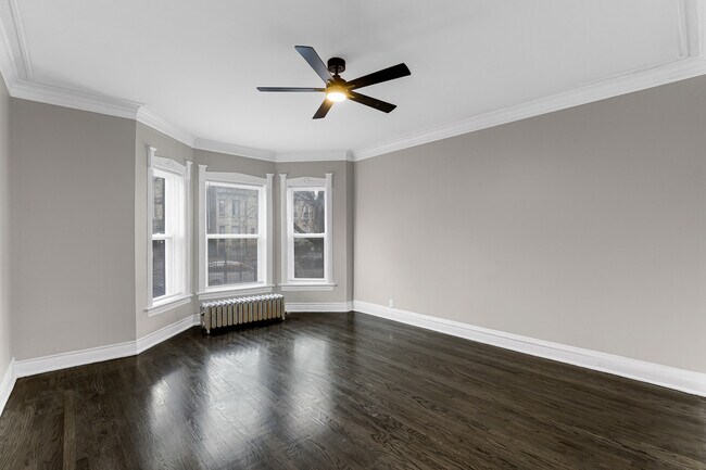 Foto del edificio - 6360 S Greenwood Ave