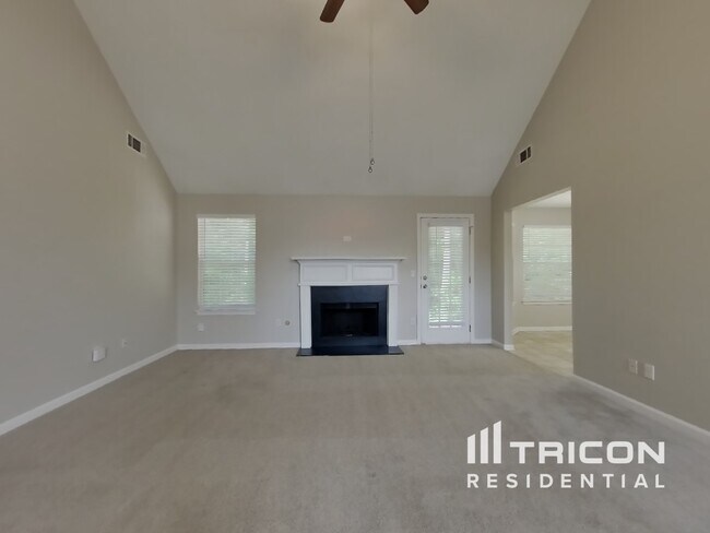 Building Photo - 2710 Forkview Pl