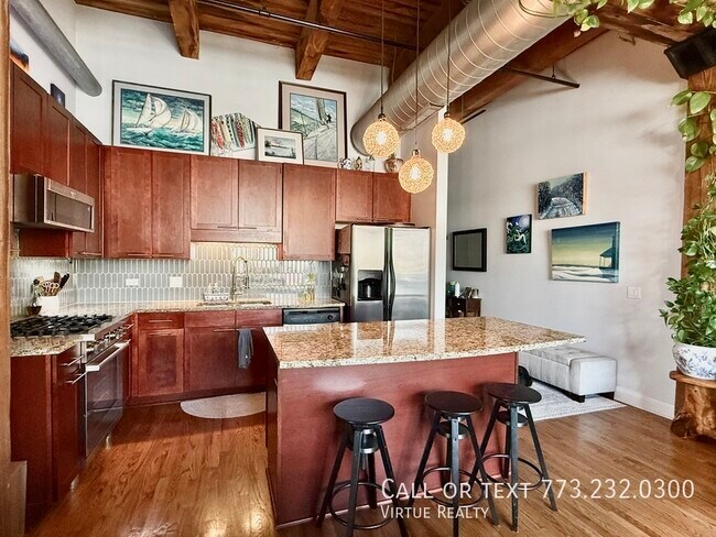 Foto del edificio - 770 W Gladys Ave