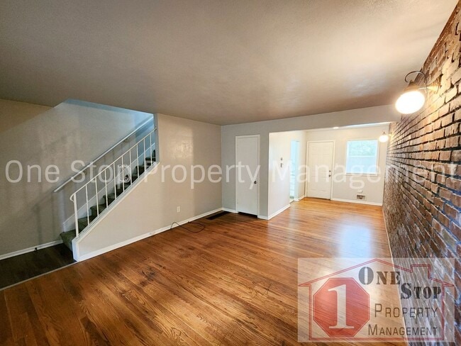 Building Photo - Cute 2-bedroom, 1-bathroom in Independence!