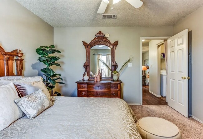 Interior Photo - La Salle Villas