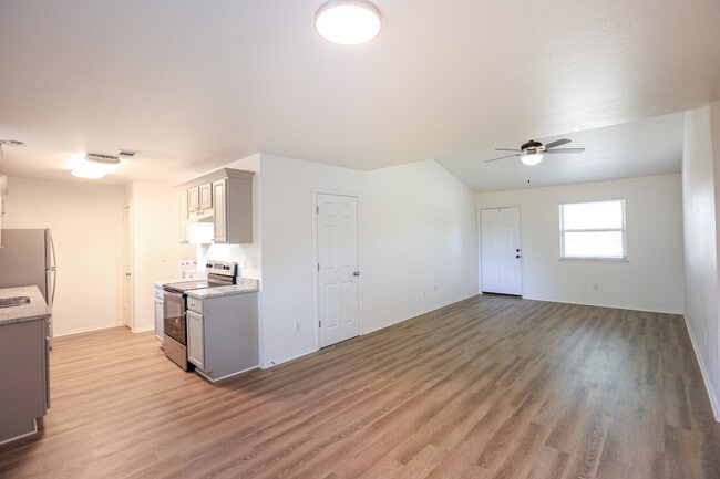 Foto del edificio - 2304 W Spruce St