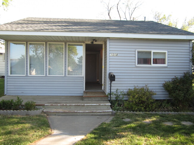 Building Photo - 1008 Snow Ave, Richland