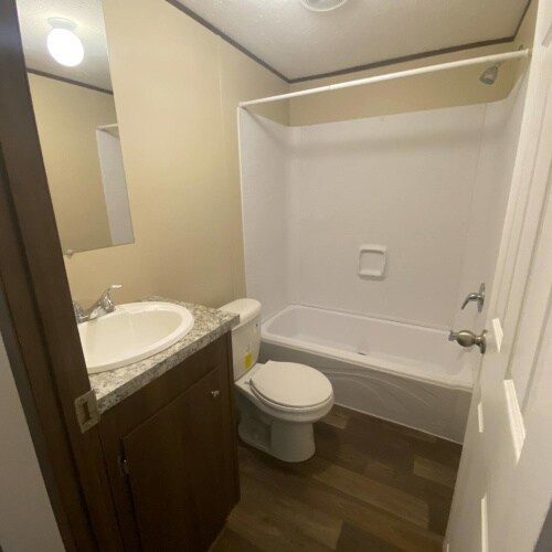 Foto del edificio - 144 Ginny Ln