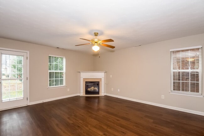Building Photo - 161 Rankin Cir