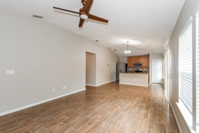 Foto del edificio - 11751 Pleasant Creek Dr