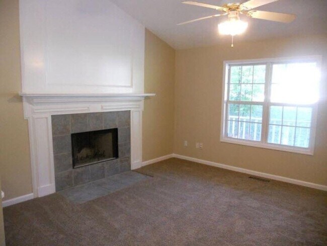 Foto del edificio - 2800 Tumblewood Trail