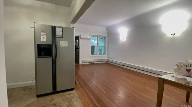 Building Photo - 60-07 146th St