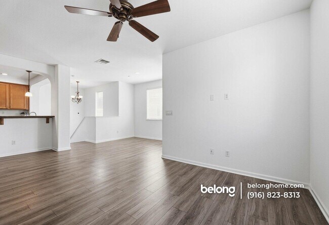 Foto del edificio - 2580 W El Camino Ave