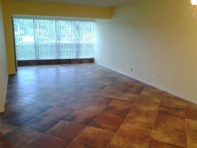 Building Photo - 2520 Black Olive Blvd