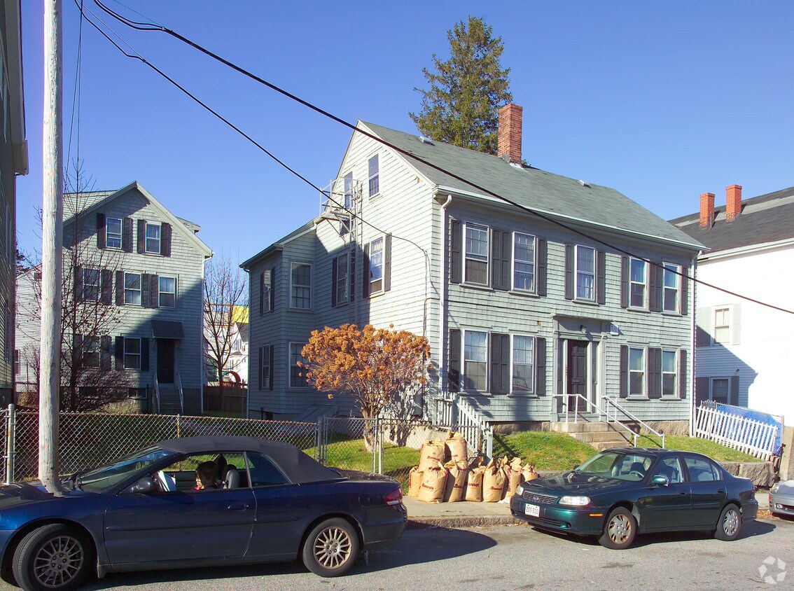 Foto principal - 153 4th St