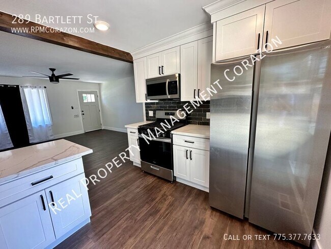 Building Photo - 289 Bartlett St