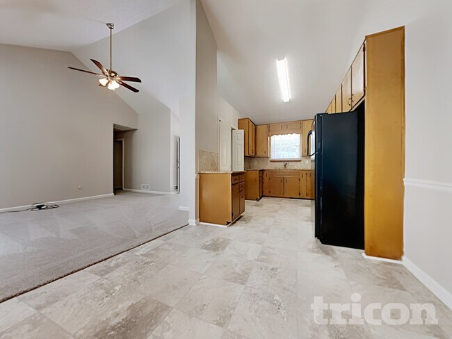 Foto del edificio - 160 Branchwood Dr