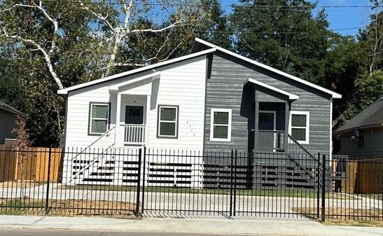 Foto principal - 4302 Hirsch Rd