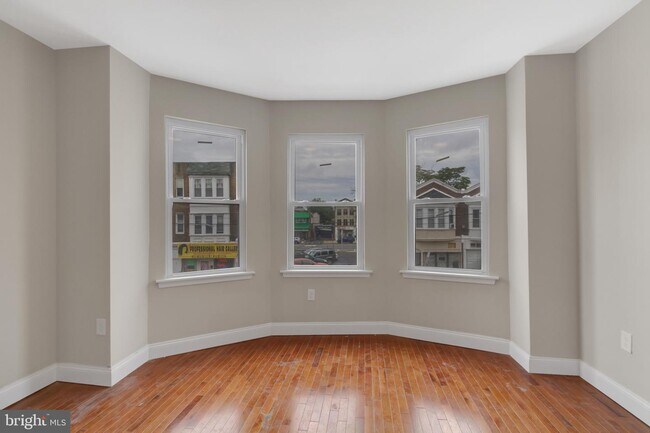 Foto del edificio - 5908 Old York Rd