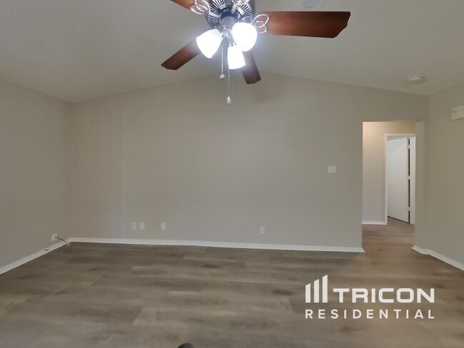 Building Photo - 816 Meadowdale Drive Royse City TX