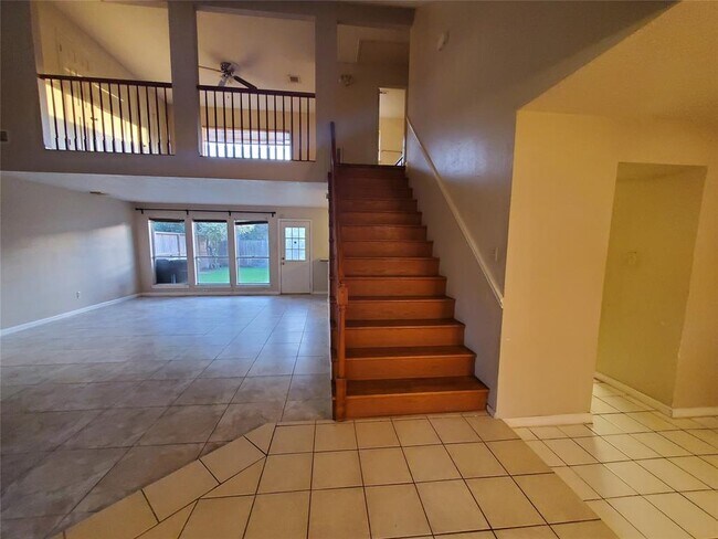 Building Photo - 3322 Kempwood Dr