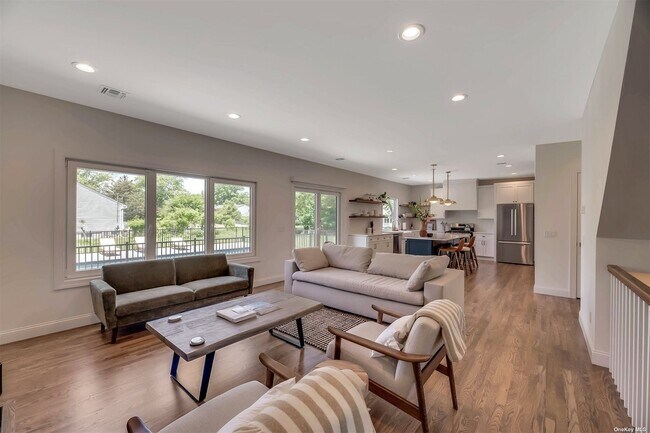 Foto del edificio - 660 Sutton Pl