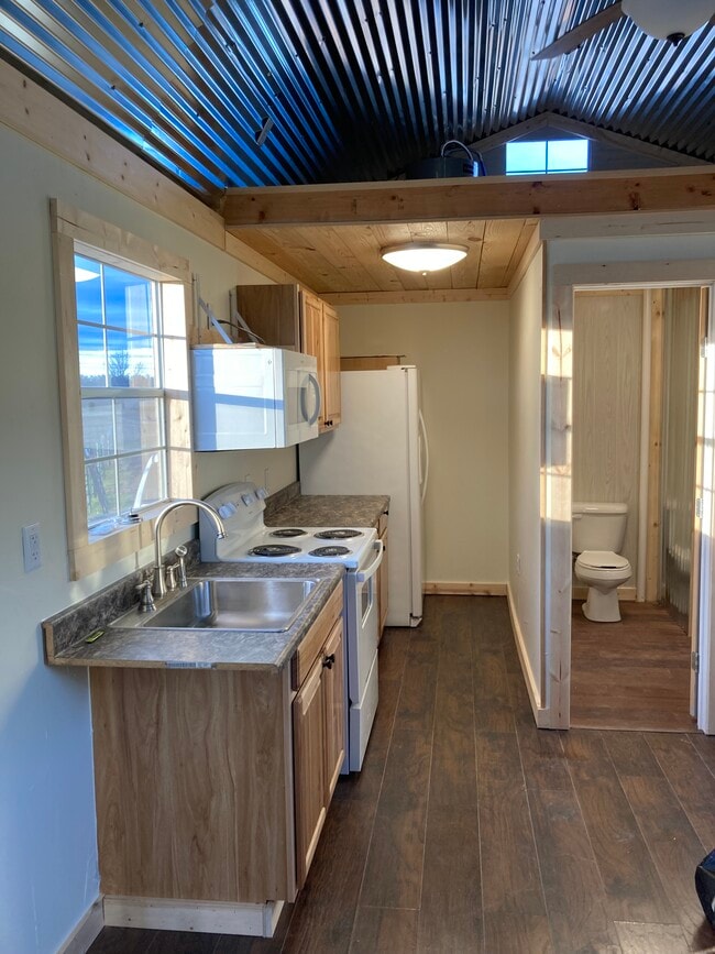 Kitchen - 7778 FM 3025