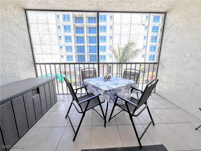 Foto del edificio - 260 Southbay Dr