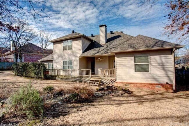 Building Photo - 17 Iviers Dr