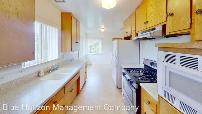 Building Photo - 4 br, 2 bath House - 302 Arroyo Road
