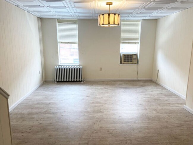 Foto del edificio - 2141 S 15th St.