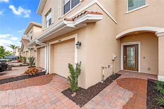 Building Photo - 2929 Tardiff Dr