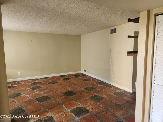 Foto del edificio - 1145 N Shannon Ave