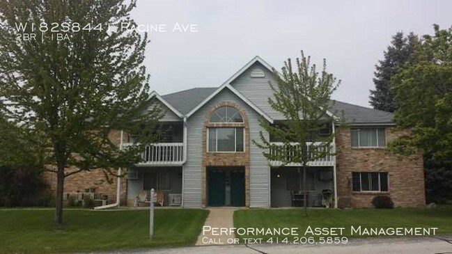 Building Photo - 2 bedroom in Muskego WI 53150