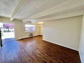 Building Photo - 4444 W 13th Ave