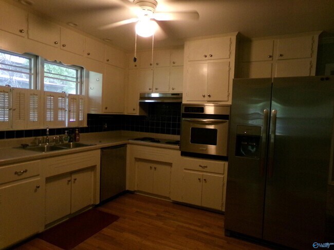 Foto del edificio - 1514 NE Wellman Ave
